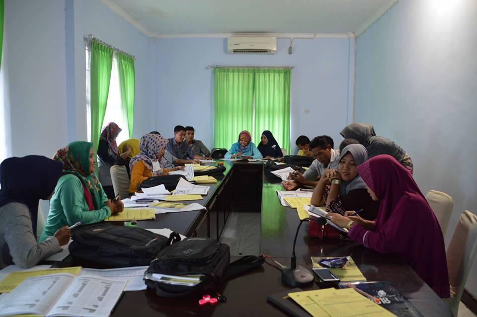 Pertemuan Pengawas dan Pencacah Susenas Maret 2018 di Aula BPS Kabupaten Dompu 